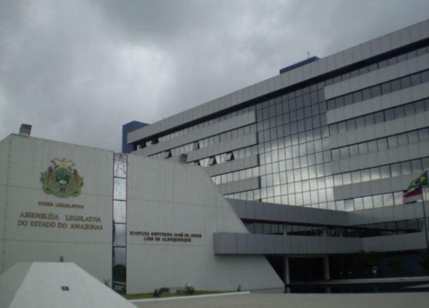 Deputados preparam explosivos