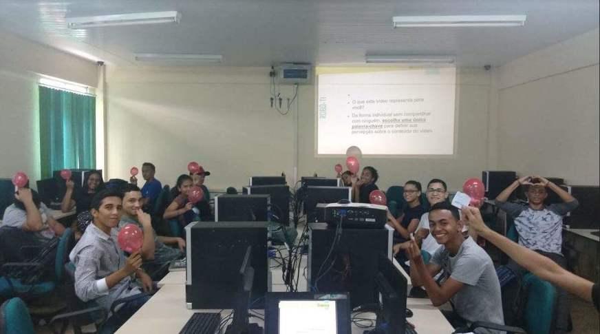 Projeto leva práticas de robótica a escolas de oito municípios do Amazonas