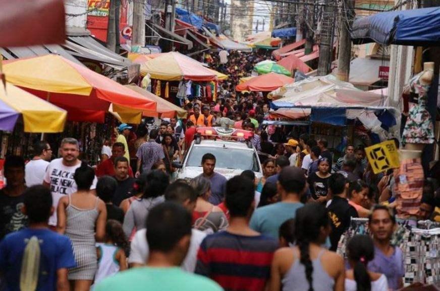 Confira horário de funcionamento de shoppings e Centro nos feriados de 5 e 7