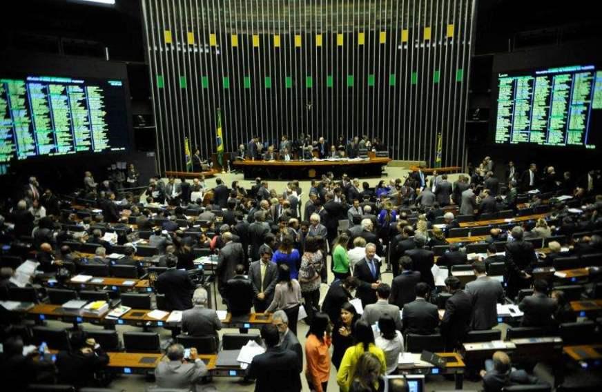 De olho nas eleições  do futuro