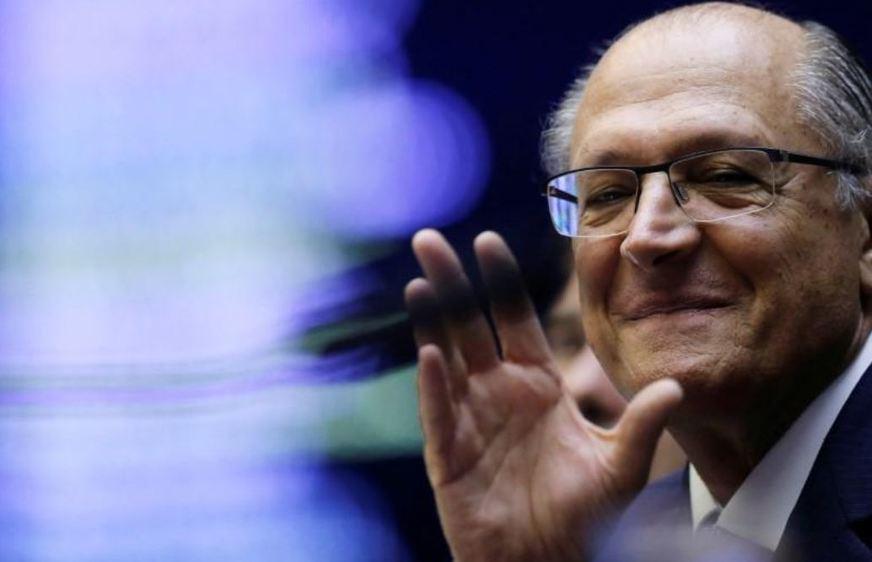 PSDB oficializa Alckmin candidato à Presidência com supercoligação