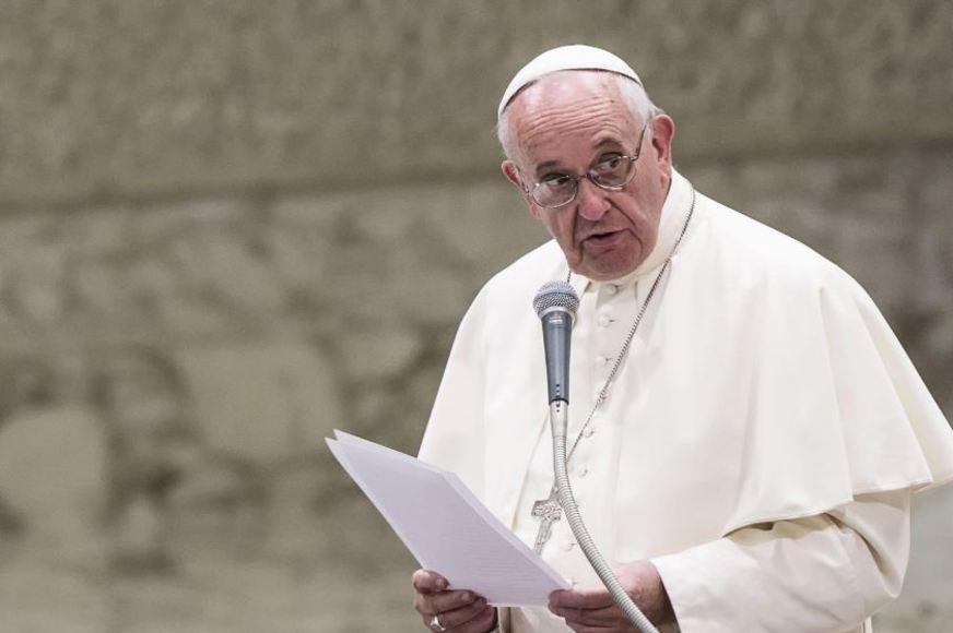 Vaticano modifica Catecismo e declara ‘inadmissível’ a pena de morte