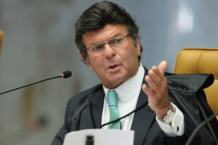 Presidente do TSE afirma em decisão de processo que Lula está inelegível