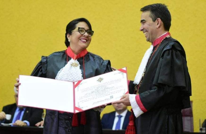 Leda Mara toma posse como procuradora-geral de Justiça do Amazonas