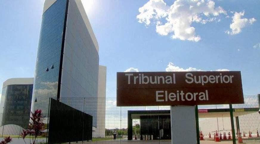 TSE adia para domingo (21) anúncio de medidas contra notícias falsas
