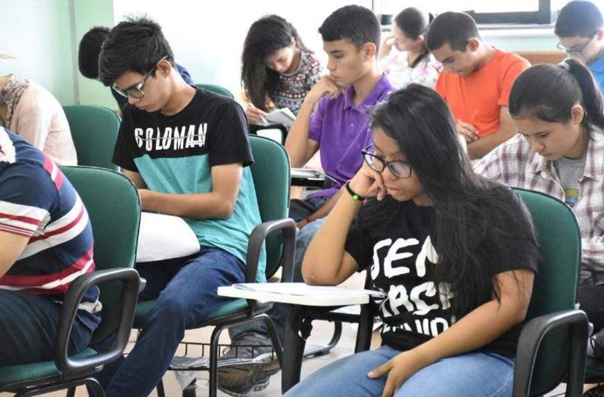UEA encerra aplicação das provas do Vestibular e SIS 2018 no Amazonas