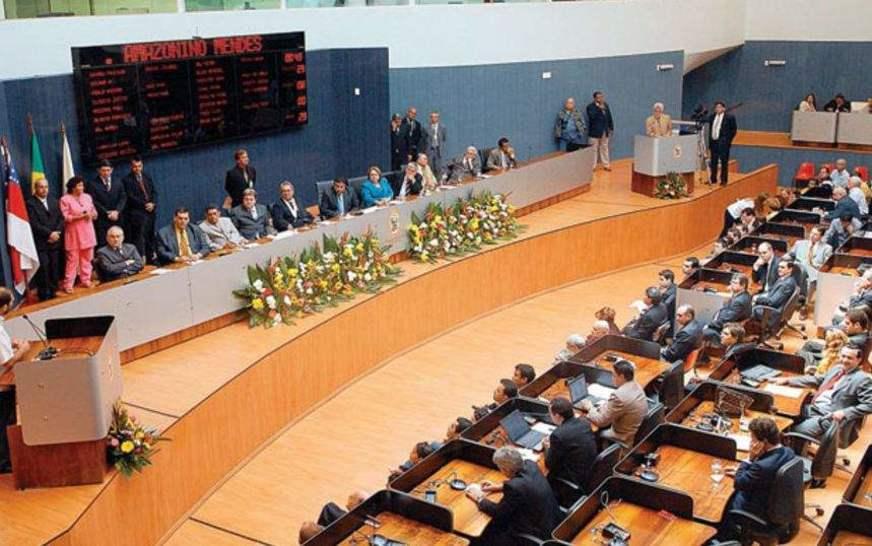 Vereador licenciado Willian Abreu volta para a CMM
