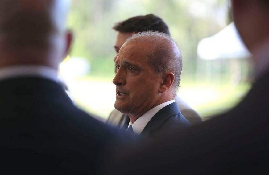 Onyx diz que é difícil enxugar máquina pública sem perder qualidade