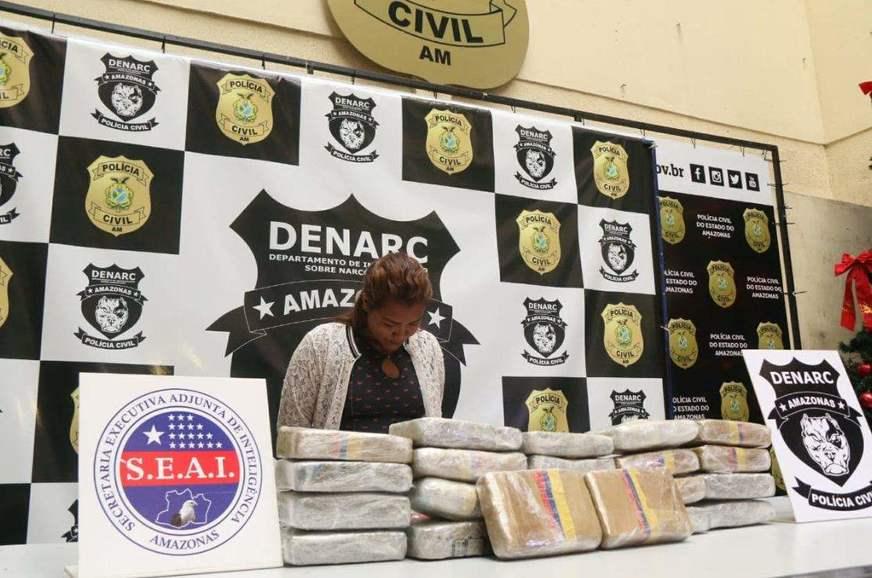 Mulher é presa em operação que apreendeu 22 kg de drogas da Colômbia
