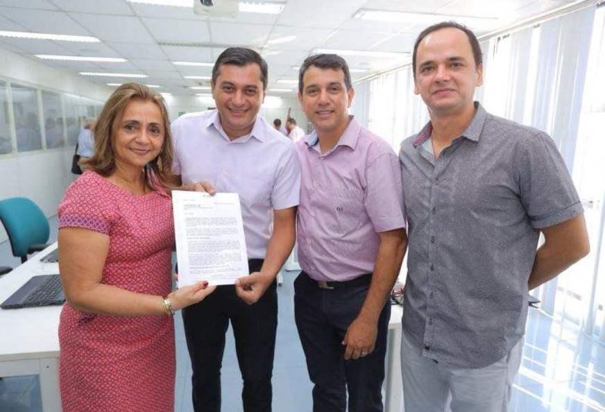 Wilson Lima recebe representantes do comércio na Comissão de Transição