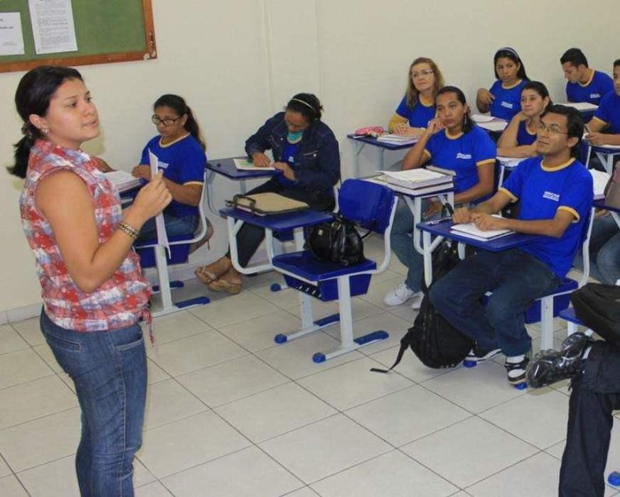 Sesc-AM abre inscrições gratuitas de aulas de inglês e EJA para 2019