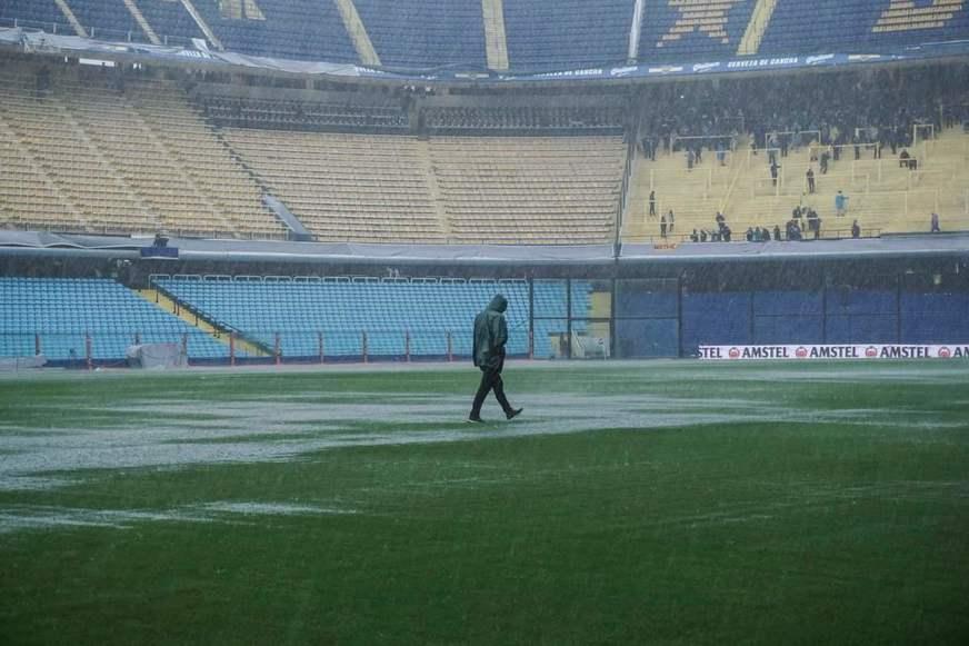 Fortes chuvas adiam final da Libertadores entre Boca Juniors e River Plate