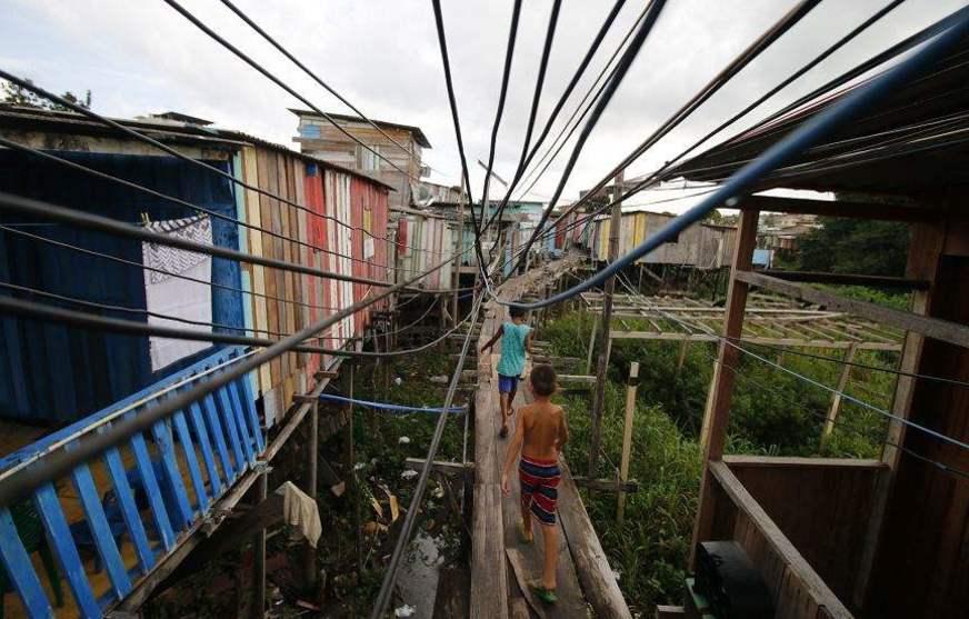 Incêndio no Educandos: Manaus tem 734 pontos de risco similares a comunidade