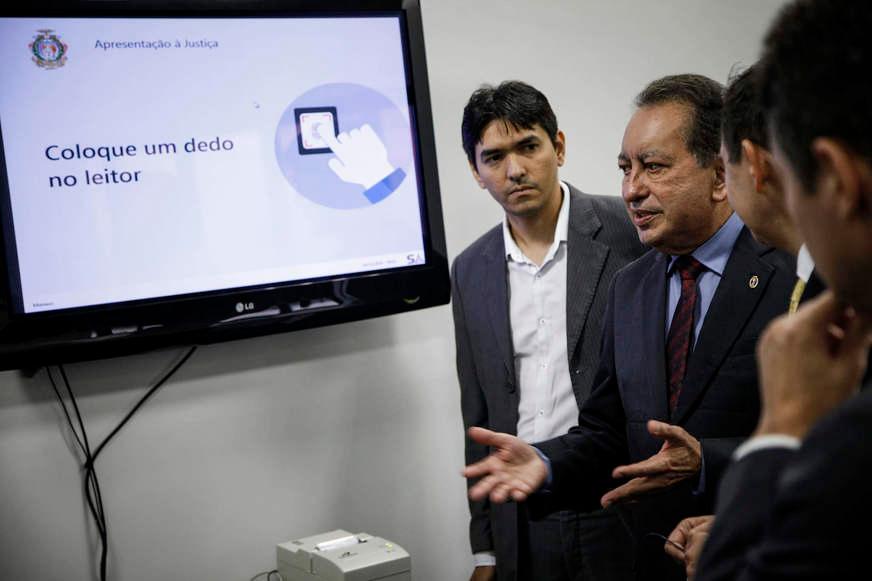 TJ implanta sistema de biometria para controle de presos no Amazonas