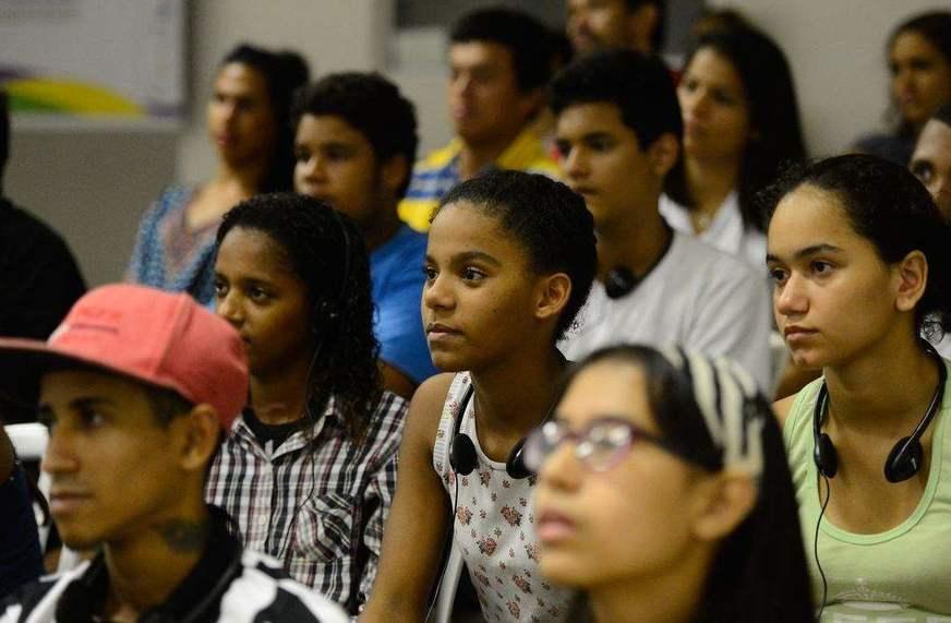 23% dos jovens brasileiros não trabalham e nem estudam, diz Ipea