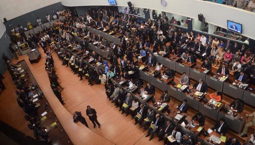 Novos vereadores assumem cargos sexta-feira