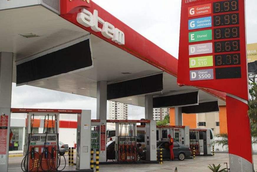 Procon afirma ter ‘claros indícios’ de prática de cartel em postos da capital