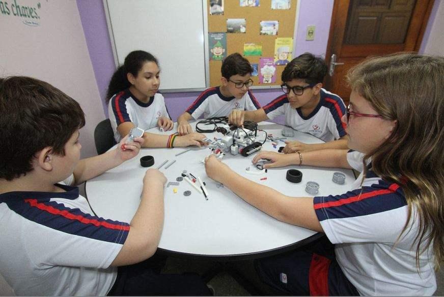 Colégio Dom Bosco Centro visa prêmios aplicando Robótica em sala de aula