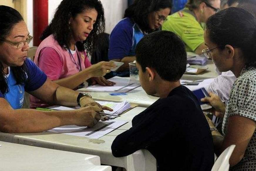 MP quer flexibilizar matrículas de alunos com casas destruídas no incêndio do Educandos