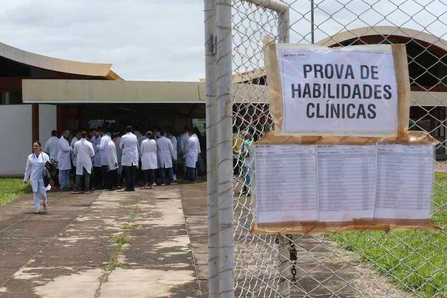 Médicos terão que refazer Revalida após constatação de irregularidade em prova
