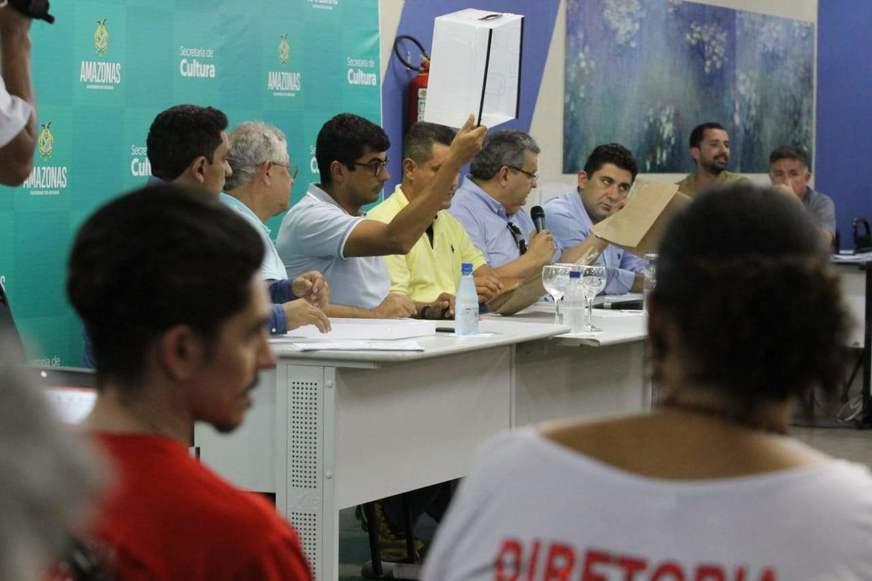 Apuração das escolas de samba do Grupo A é suspensa e ninguém é dado como campeão