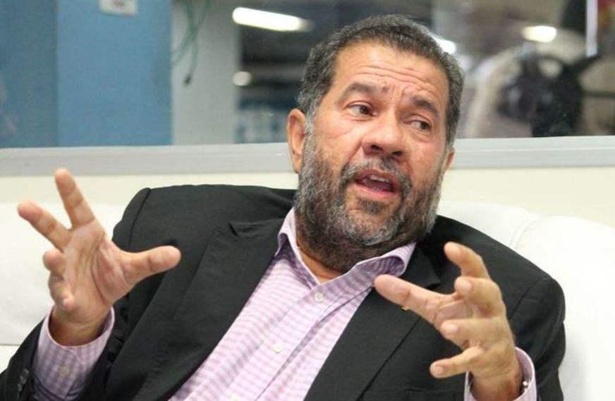 Após Hissa, ‘é outra costura’, diz Carlos Lupi