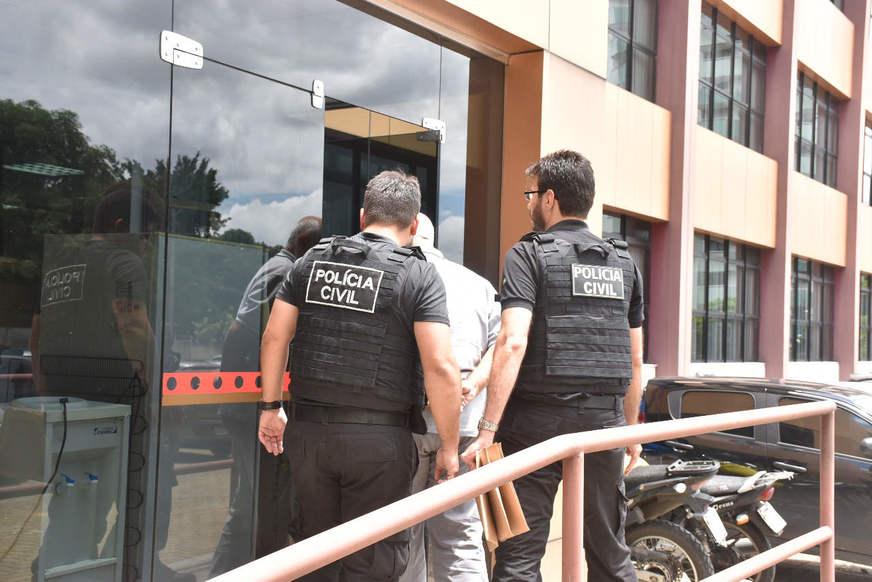 Médico preso por realizar abortos em Manaus cobrava até R$ 8 mil por procedimento