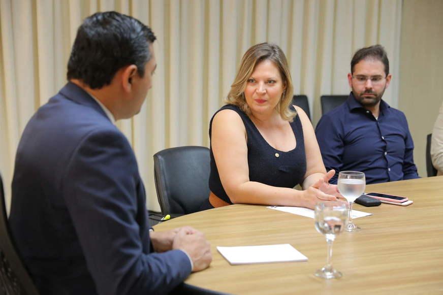 Wilson Lima discute reforma da previdência com líder de Bolsonaro na Câmara