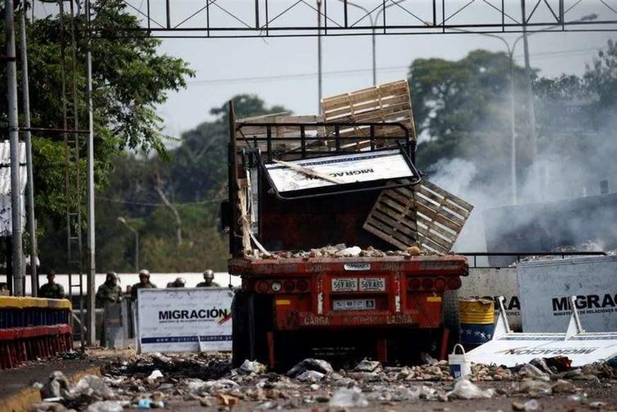Fechamento da fronteira com a Venezuela completa dois meses neste domingo