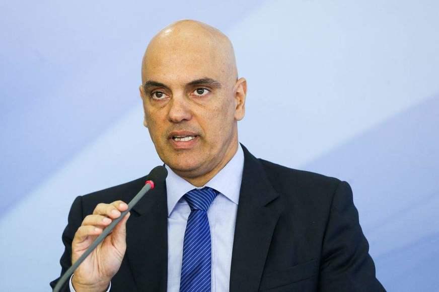 Alexandre de Moraes revoga decisão que mandou site retirar notícia do ar