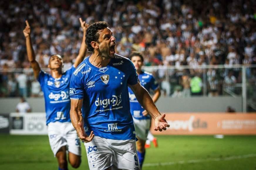 Cruzeiro empata com Atlético e conquista estadual