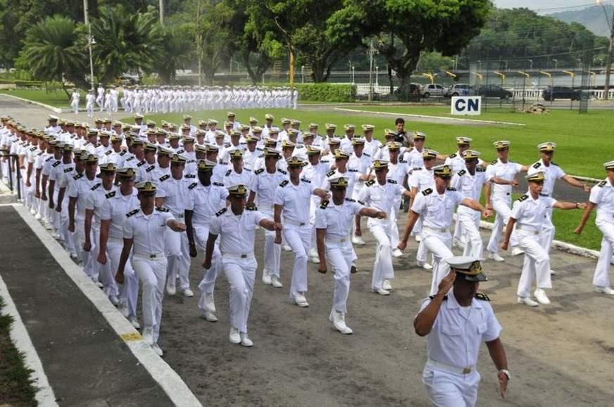 Marinha abre seleção de adolescentes para curso do Colégio Naval