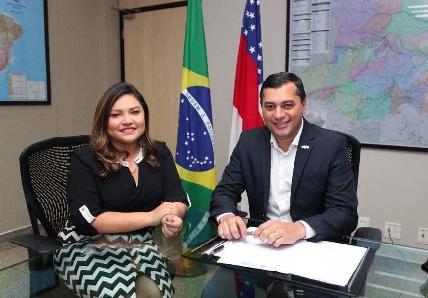 Deputada Joana Darc é anunciada como nova líder do Governo na ALE