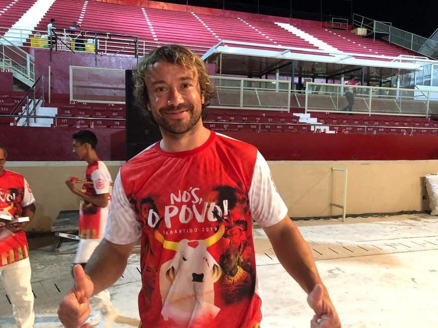 Da Celeste ao vermelho: Lugano vê passagem de som do Garantido