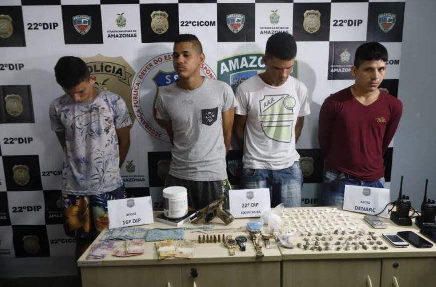Grupo do Comando Vermelho é preso com arma e drogas no N. Sra. das Graças