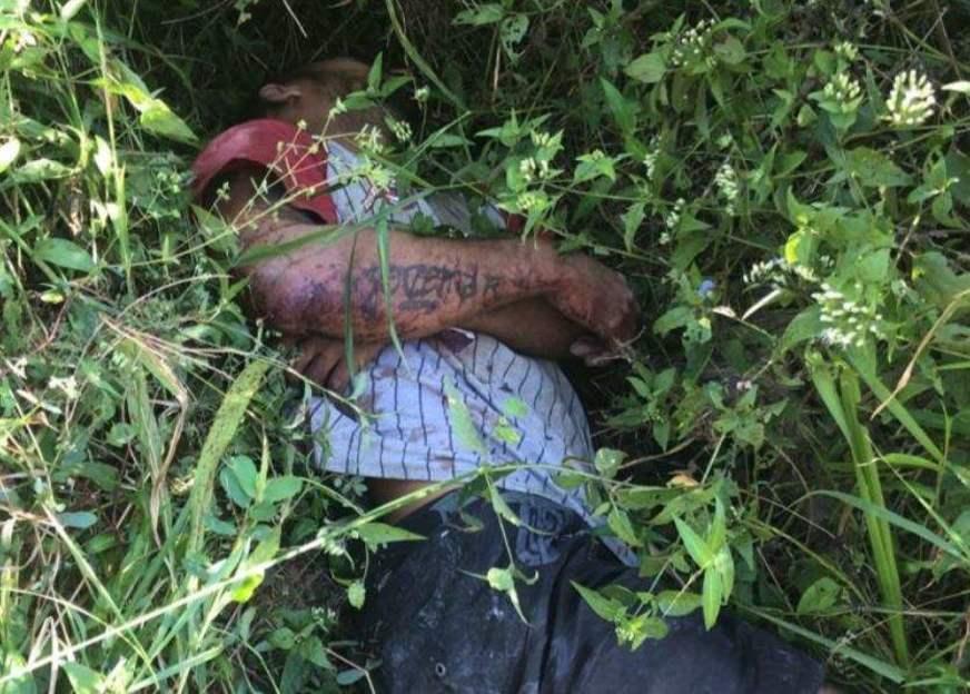 Homem é encontrado esfaqueado em área de mata em Manaus