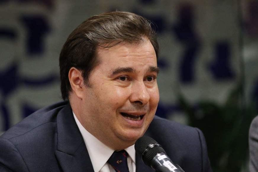 Maia diz que comissão pode aprovar reforma da Previdência na próxima semana