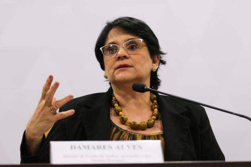Ministério lança programa para ‘reconectar as famílias do Brasil’