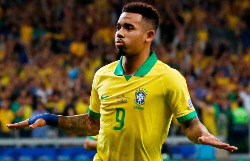 Brasil vence a Argentina por 2 a 0 e passa para final da Copa América