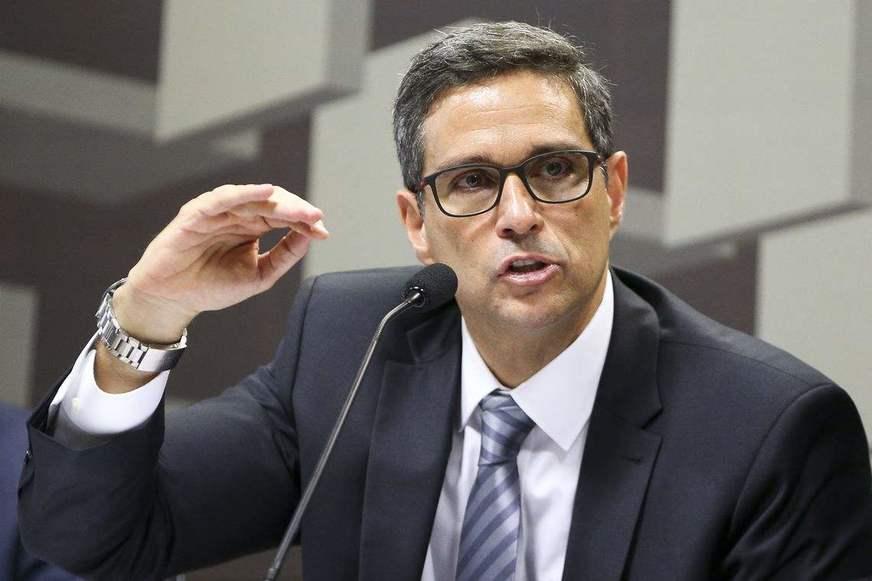 Campos Neto diz que economia deve acelerar com liberação do FGTS e PIS