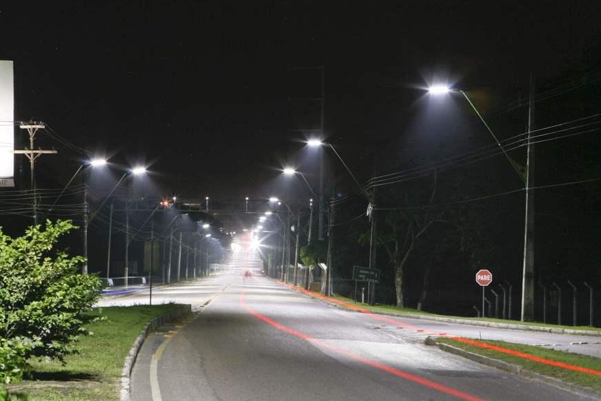 Município de Maués recebe implantação de iluminação a LED