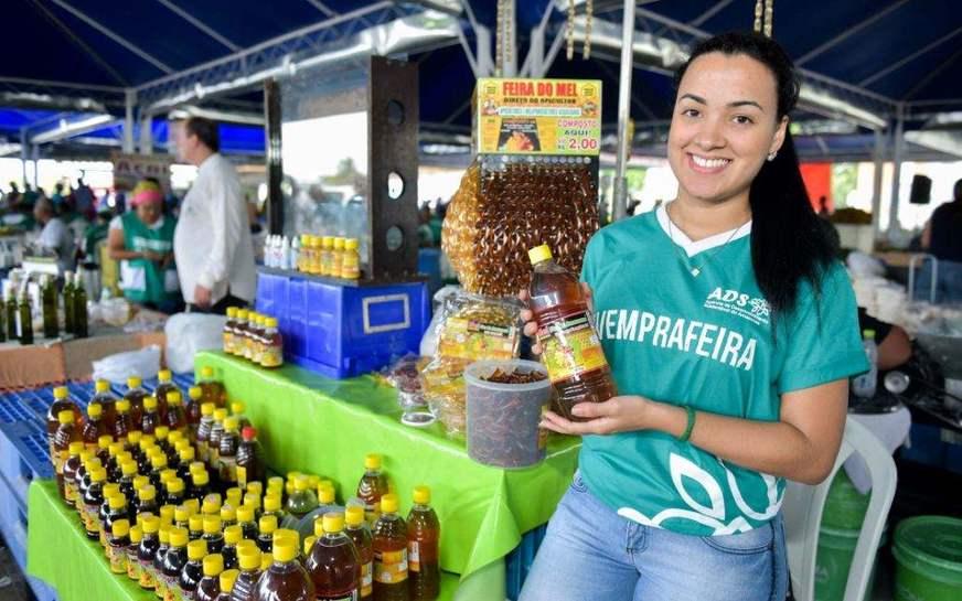 Governo do AM vai instalar mais 20 feiras em cidades do interior