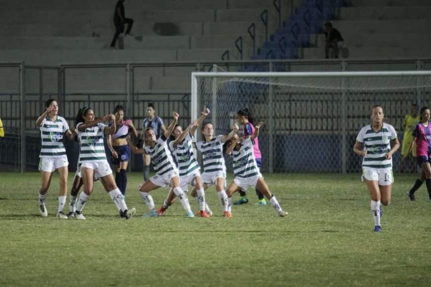Clássico feminino termina com vitória das meninas do Iranduba
