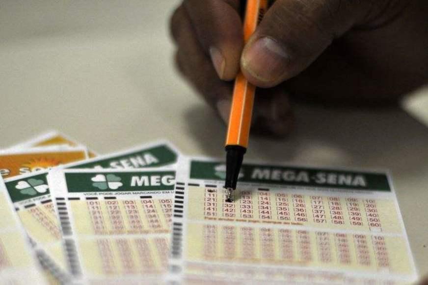 Prêmio da Mega-Sena acumula e pode pagar R$ 25 milhões