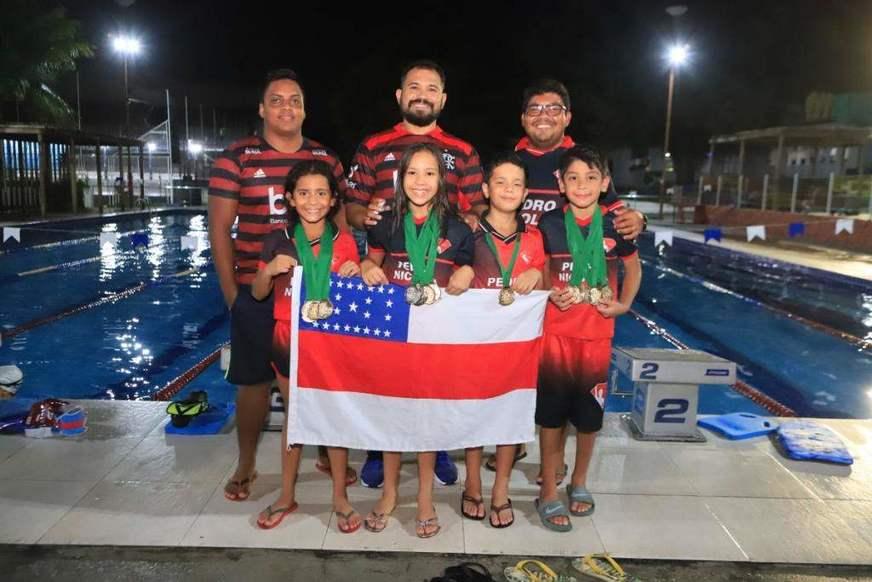 ‘Quarteto Fantástico’ das piscinas do AM é tetracampeão e impressiona