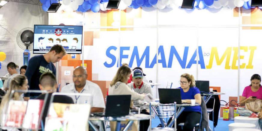 Impostos dificultam pequenos e médios negócios, dizem empresários