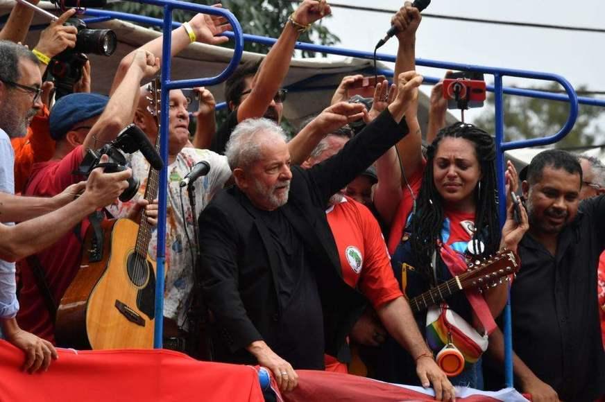 Lula  diz que esquerda pode vencer em 2022 se ‘trabalhar direitinho’
