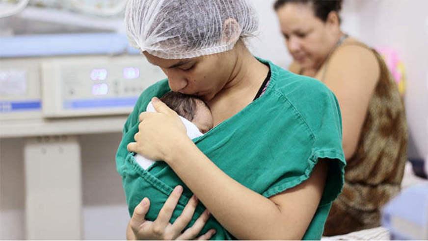 Hospital alerta para cuidados com mães de prematuros