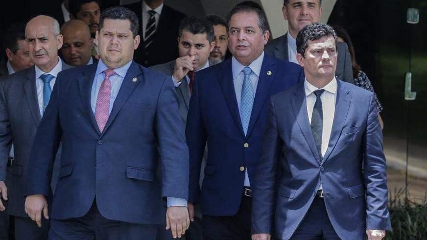 Senadores exigem calendário para fechar acordo da PEC da 2ª instância
