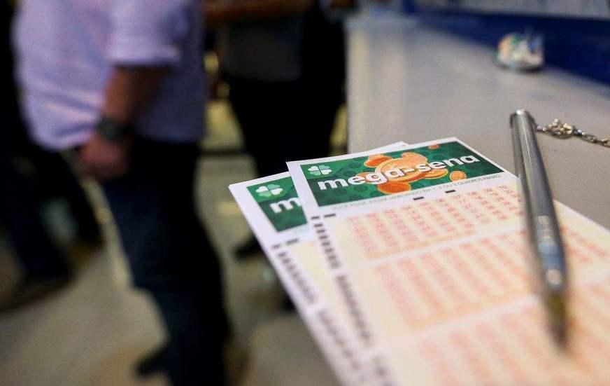 Mega-Sena sorteia R$ 44 milhões neste sábado (30)